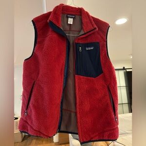 Patagonia Men’s Vest: Color Red